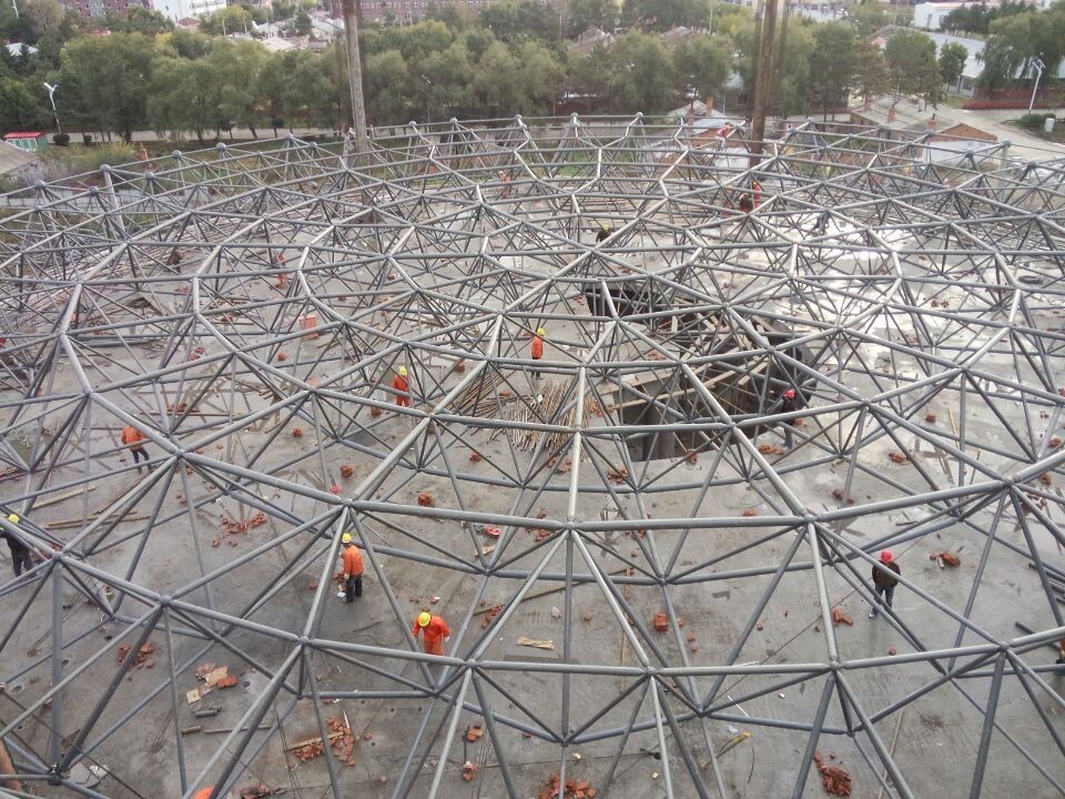 大石桥全民健身中心网架